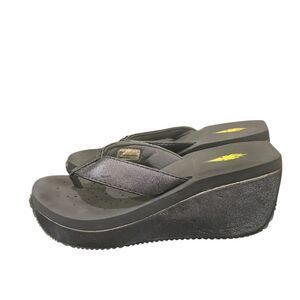 Volatile Frappuccino Gunmetal Black Platform Flip Flop Sandal Island Resort Chic